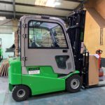 New 4 wheel electric forklift truck for sale